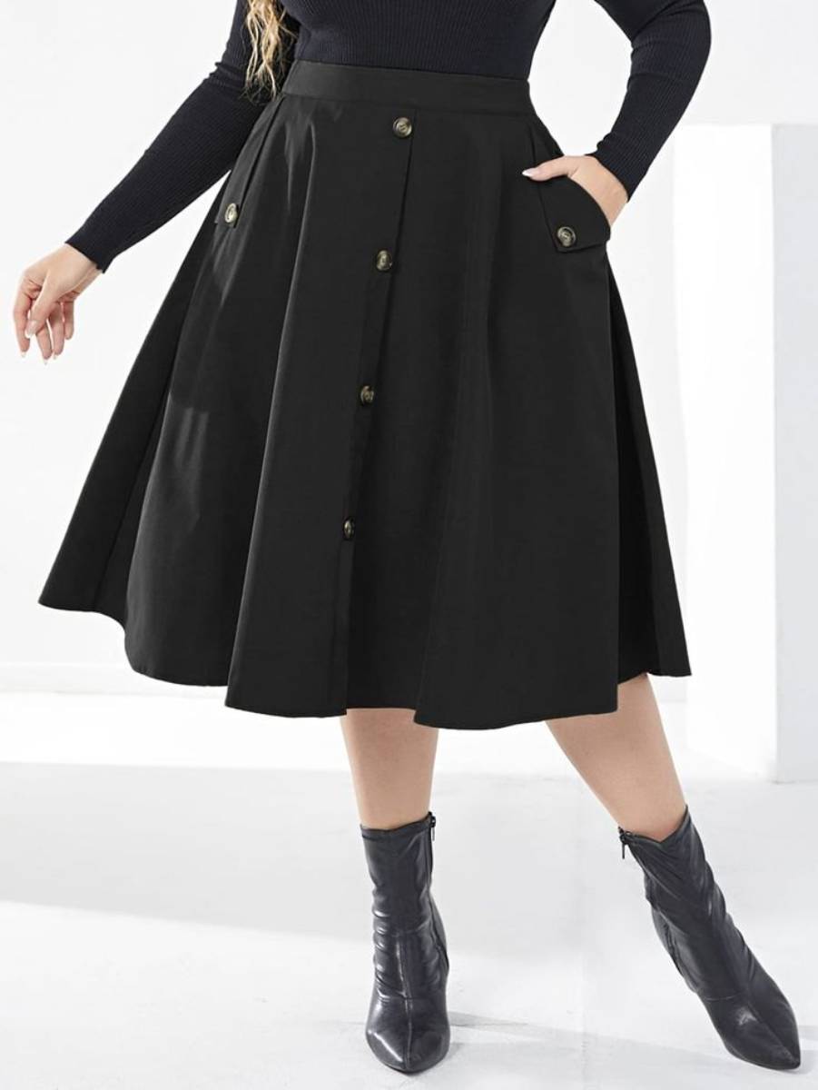 Love Your Curves: Must-Have Plus-Size Pieces to Elevate Your Style!